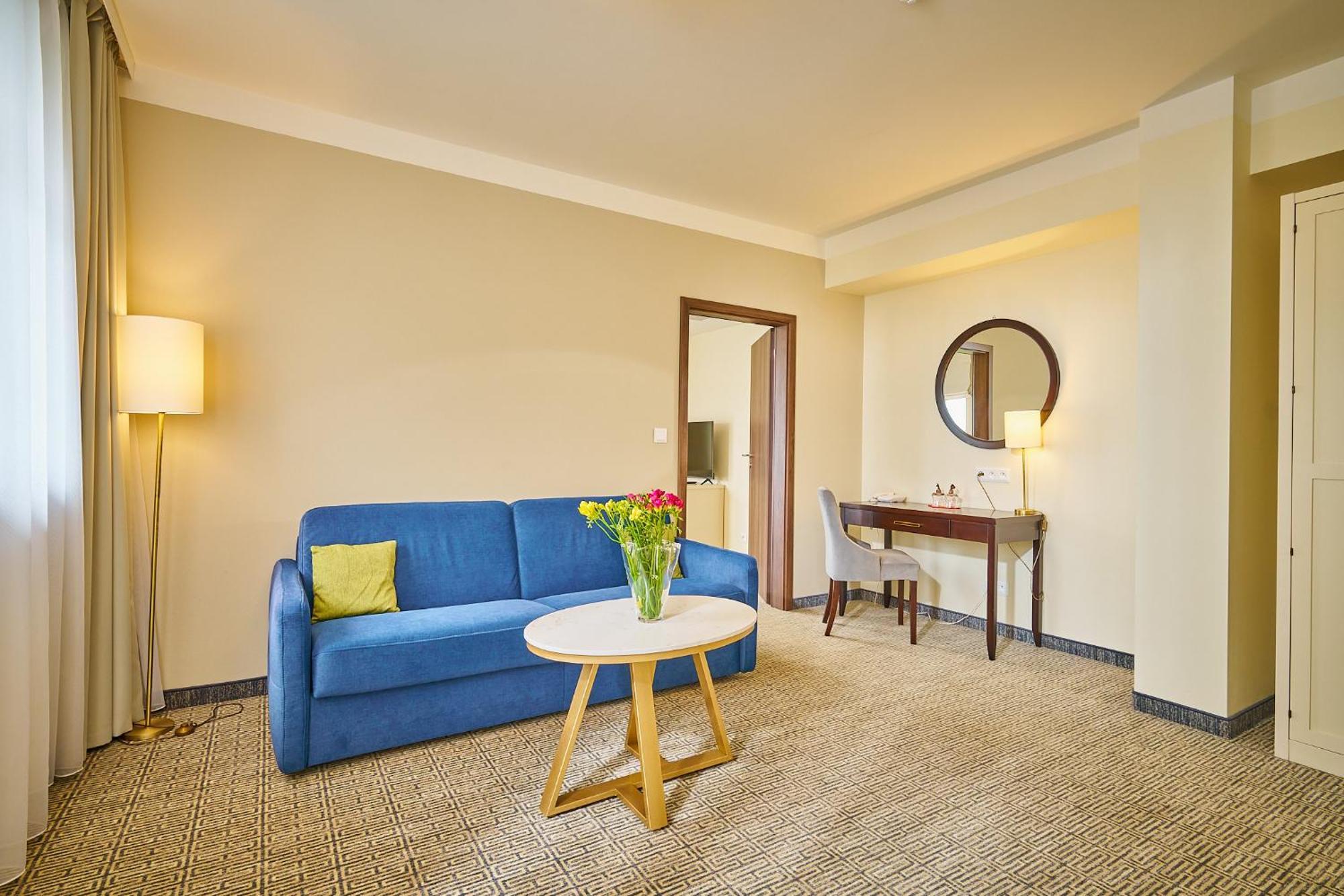 Wellness Hotel Queens Mariánské Lázně Εξωτερικό φωτογραφία