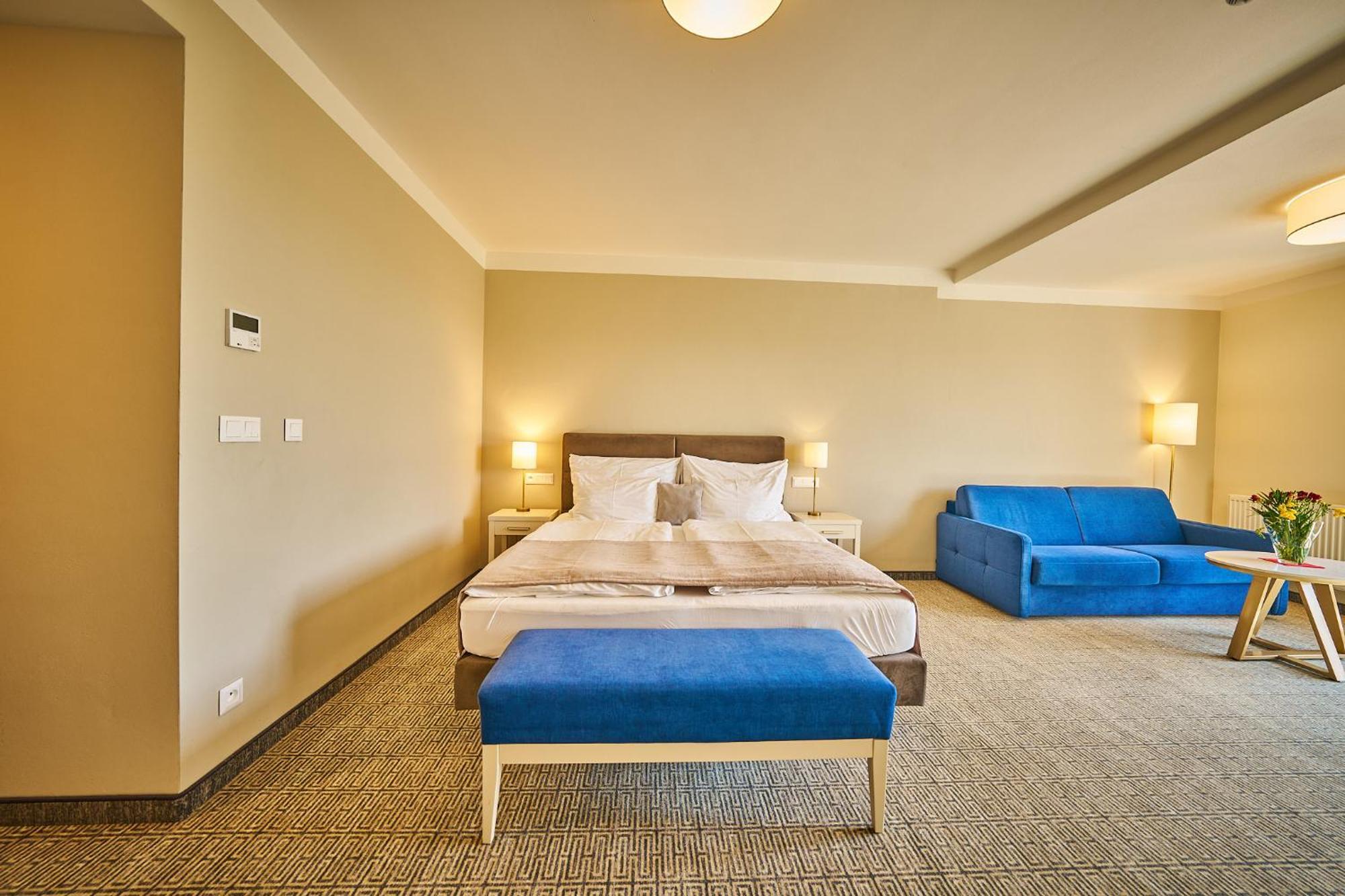 Wellness Hotel Queens Mariánské Lázně Εξωτερικό φωτογραφία